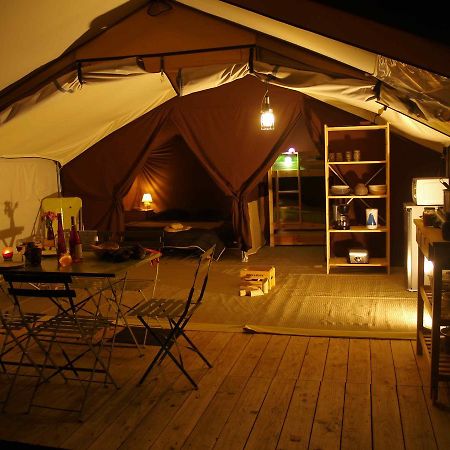 Cosycamp Hotel Chamalières-sur-Loir Kültér fotó