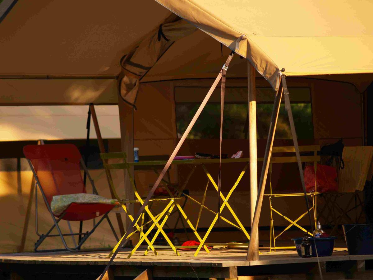 Cosycamp Hotel Chamalières-sur-Loir Kültér fotó