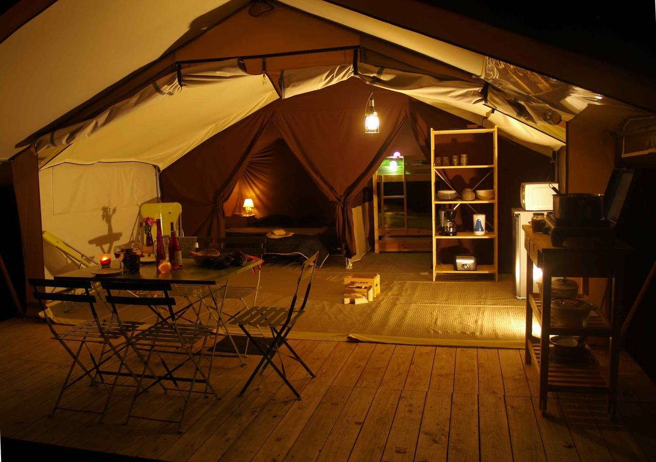 Cosycamp Hotel Chamalières-sur-Loir Kültér fotó